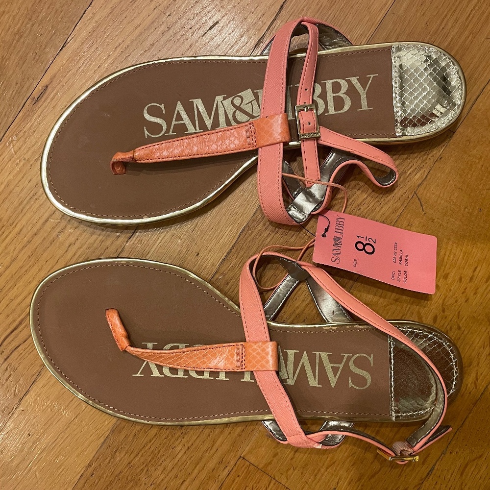 Coral T-strap Sandals